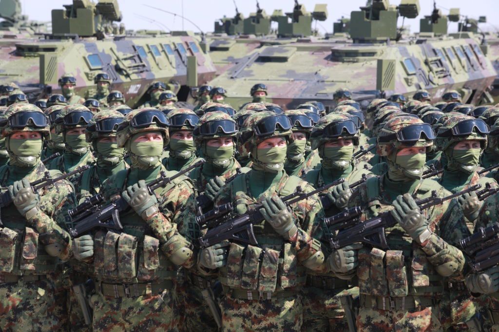 Obowiązkowe szkolenia wojskowe w Serbii. "Kraj musi być przygotowany" 