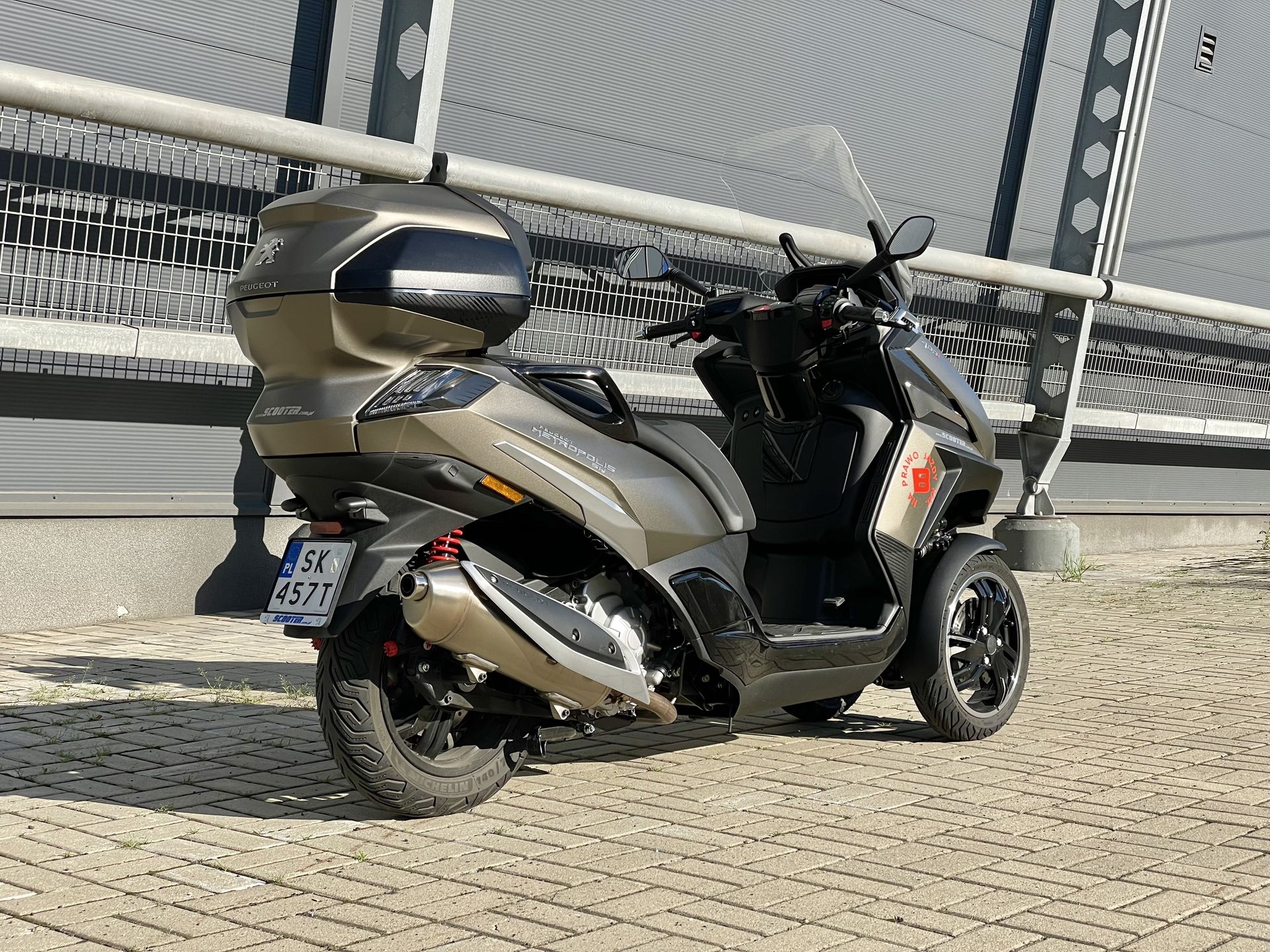 Peugeot Metropolis 400