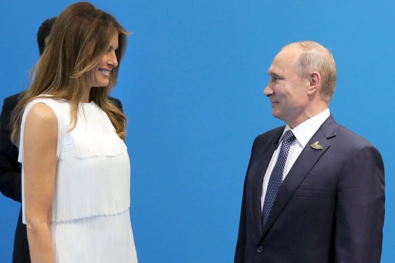 Melania wita się z Władimirem Putinem