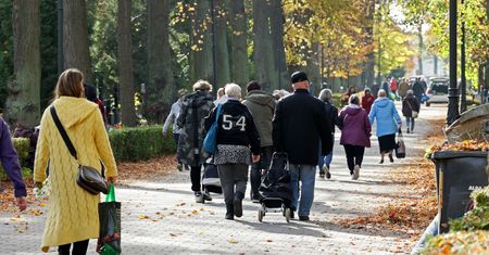 Liczba rąk do pracy w Polsce dramatycznie maleje. Pracodawcy mają pretensje do rządu