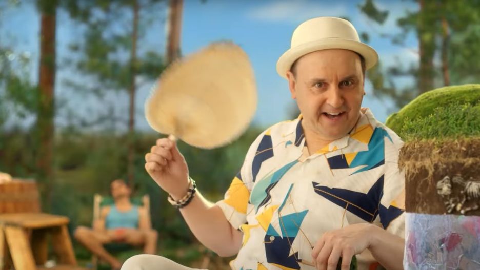 Adam Woronowicz wystąpił w reklamie popularnego producenta piwa
