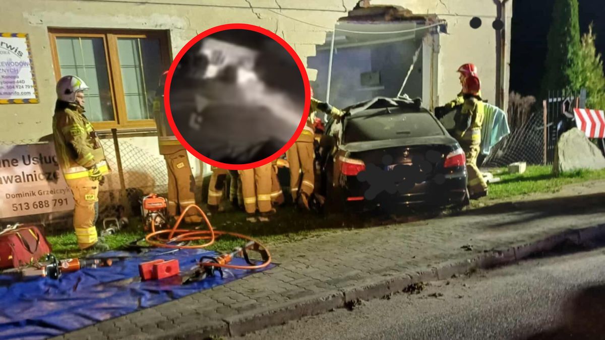 Auto marki BMW wbiło się w dom.