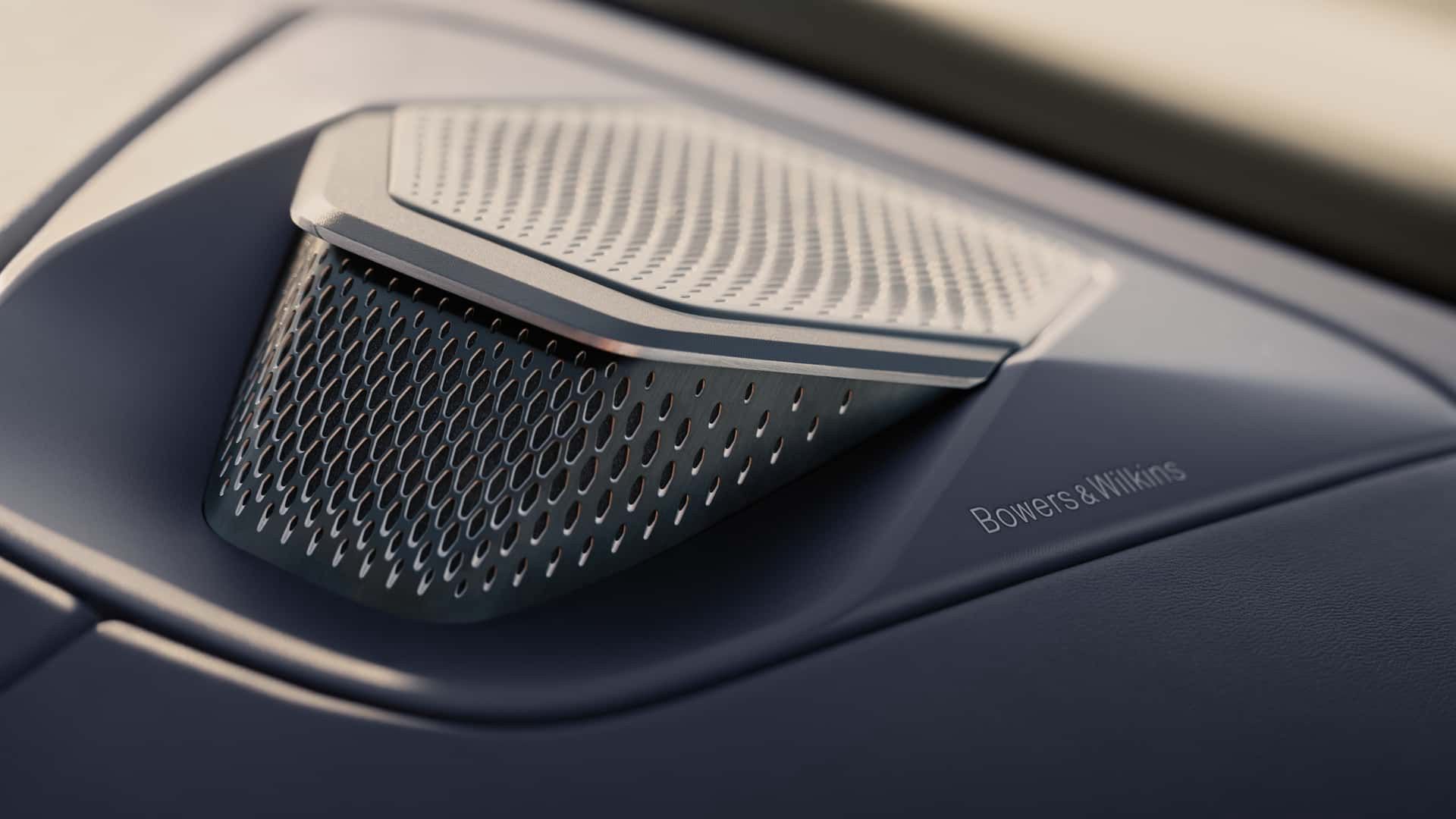 Aston Martin Vantage Roadster