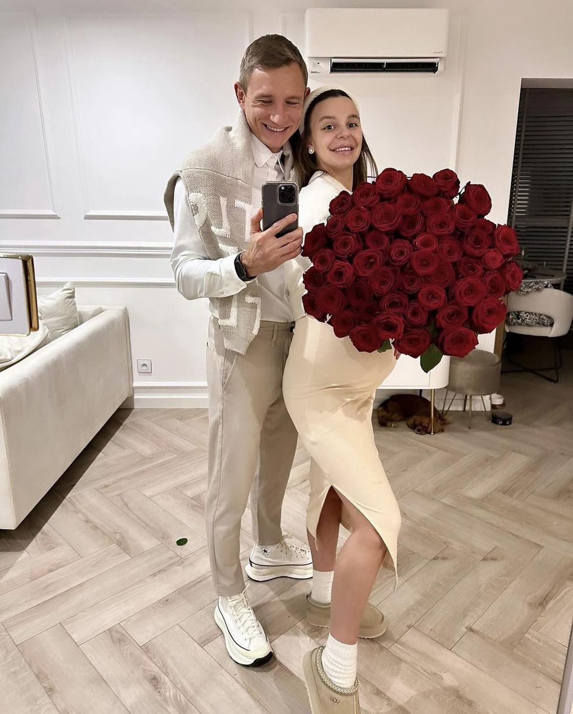 Paulina Rzeźniczak wystąpiła TOPLESS w sesji ciążowej z Jakubem