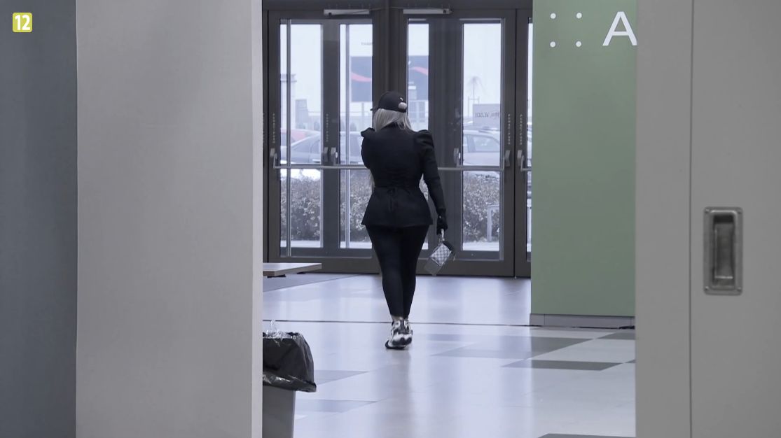 Laluna zawiedziona decyzją Wojtka. Zalała się łzami, a gdy konkurował, opuściła plan