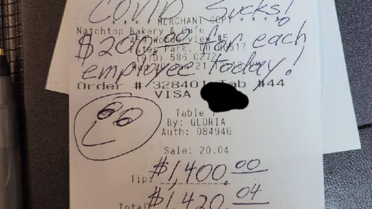 Hojny klient zostawił  napiwek w wysokości 1,4 tys. dolarów.