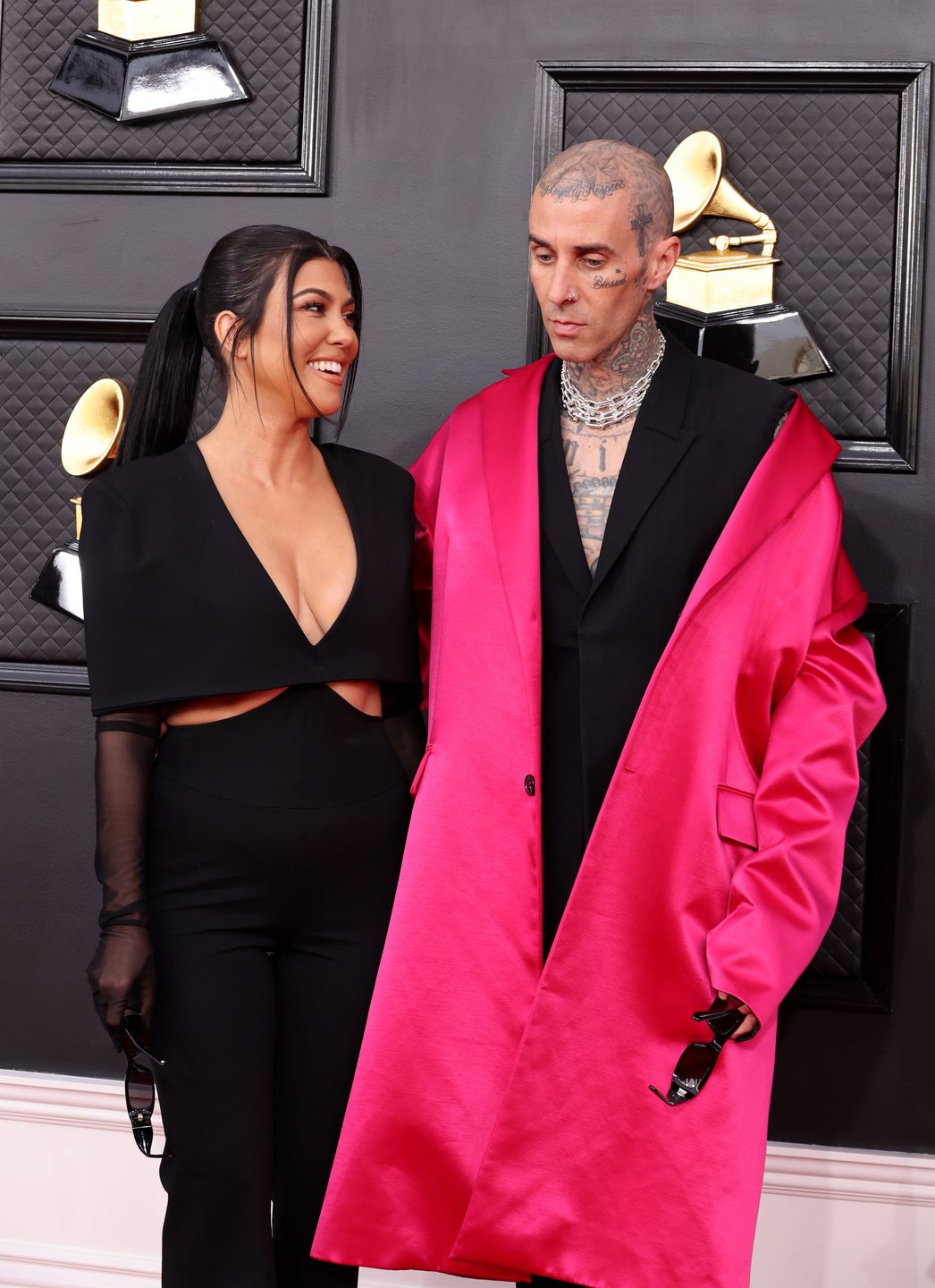 Kourtney Kardashian pokazała zdjęcia ze ślubu z Travisem Barkerem