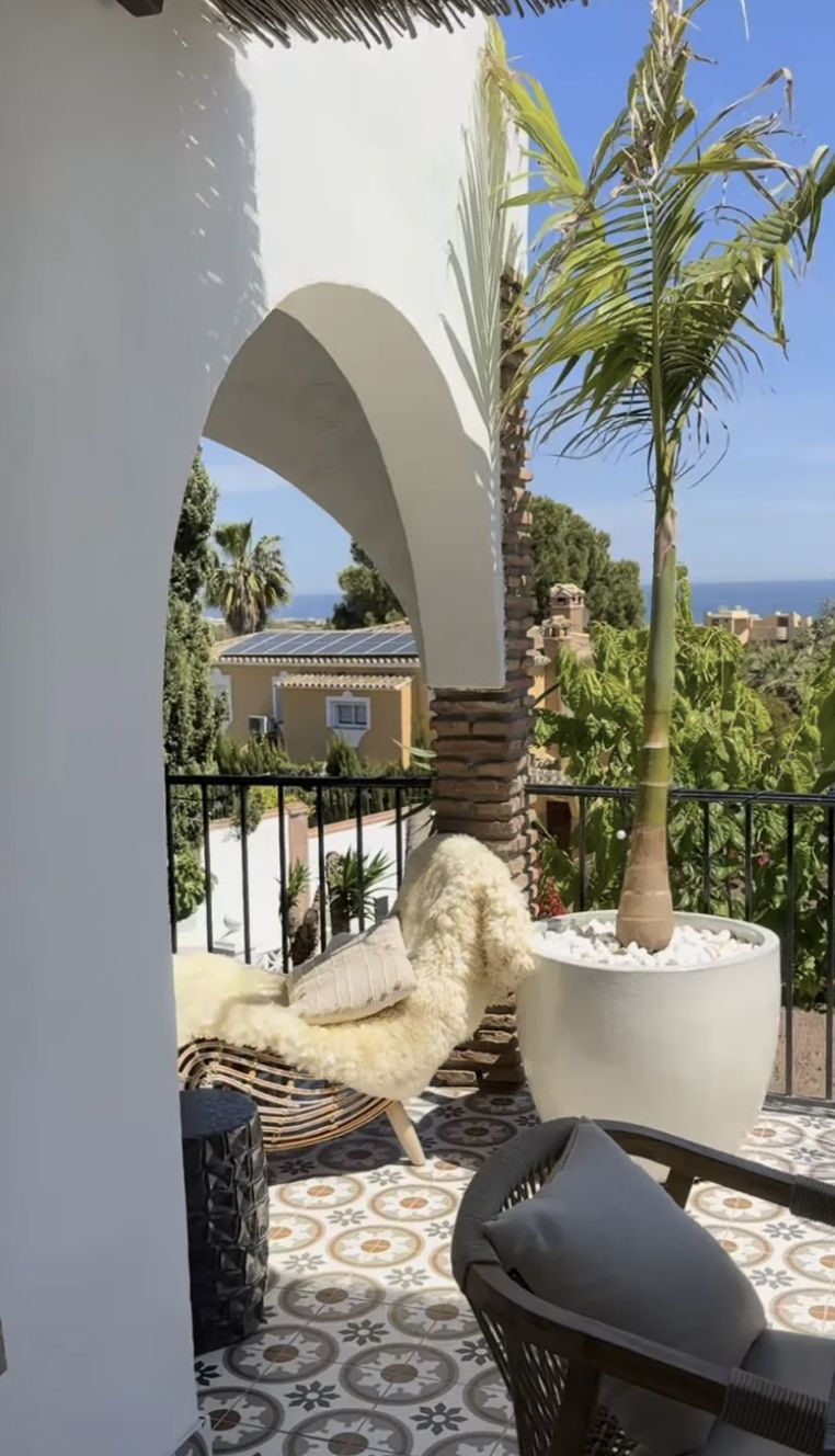 Balkon z niesamowitym widokiem w domu Doroty Szelągowskiej