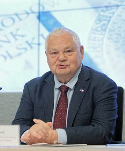Glapiński w ogniu krytyki. Opozycja grzmi: "Pisowski drenaż kieszeni trwa w najlepsze"