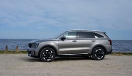 Hybrydowa Kia Sorento. Krążownik szos ubrany w szaty SUV-a