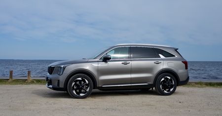 Hybrydowa Kia Sorento. Krążownik szos ubrany w szaty SUV-a