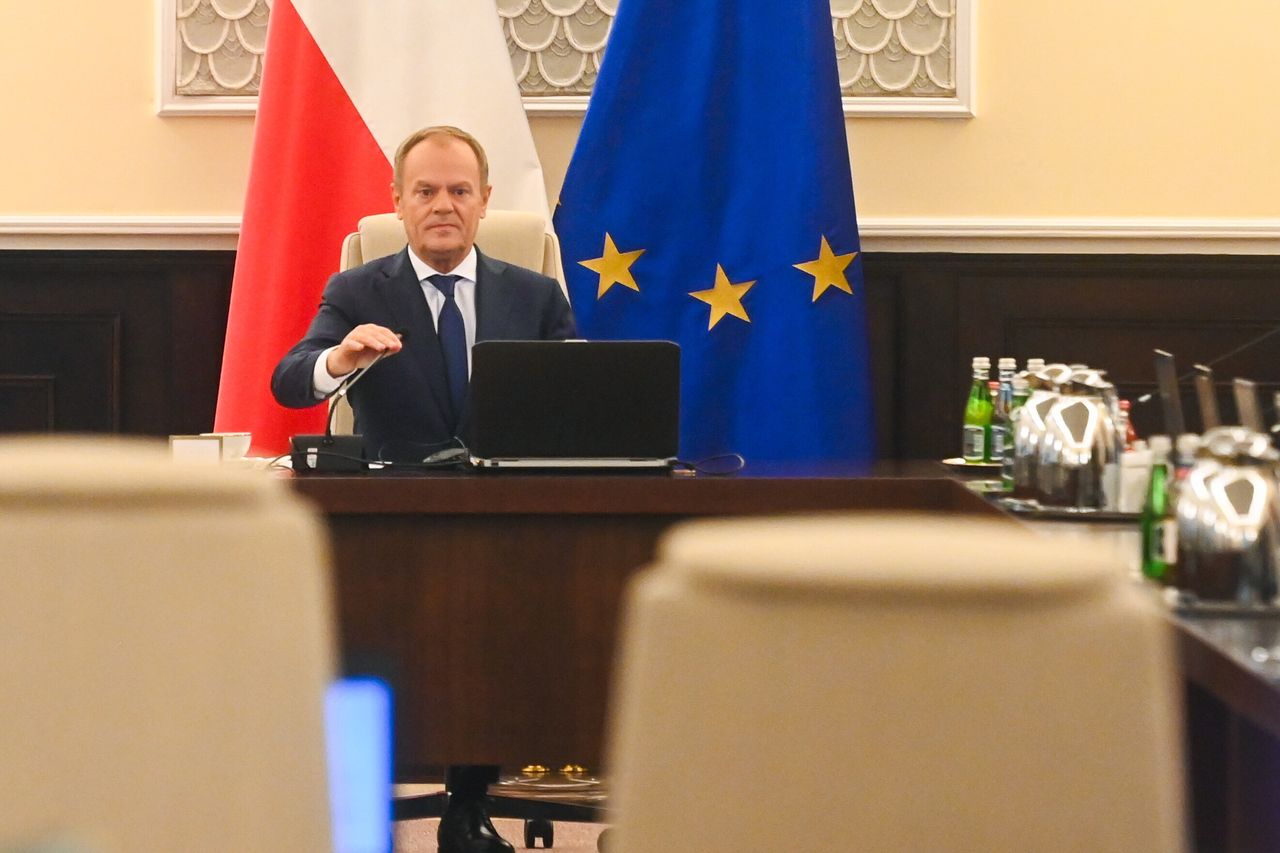 Ministrowie podadzą się do dymisji, wiceministrowie na urlop. Rekonstrukcja rządu na początku maja