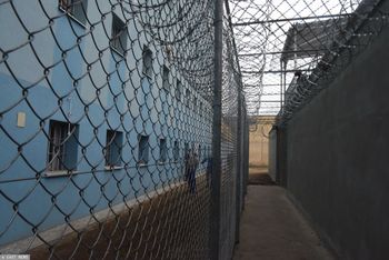 Tragiczny finał ucieczki z więzienia. Osadzony nie żyje