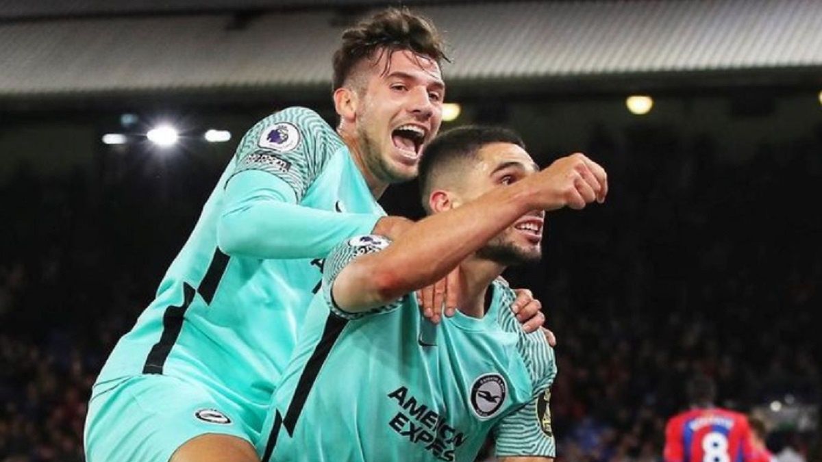 Jakub Moder w barwach Brighton and Hove Albion