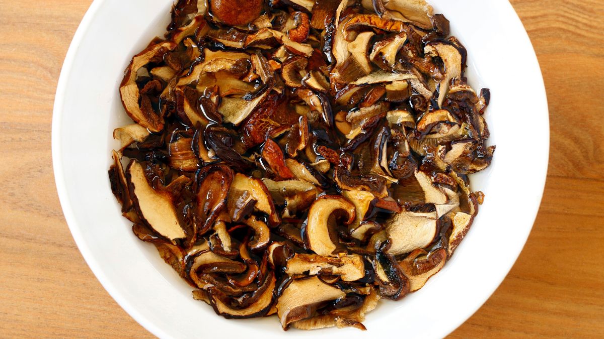 Nigdy nie mocz grzybów w takiej wodzie