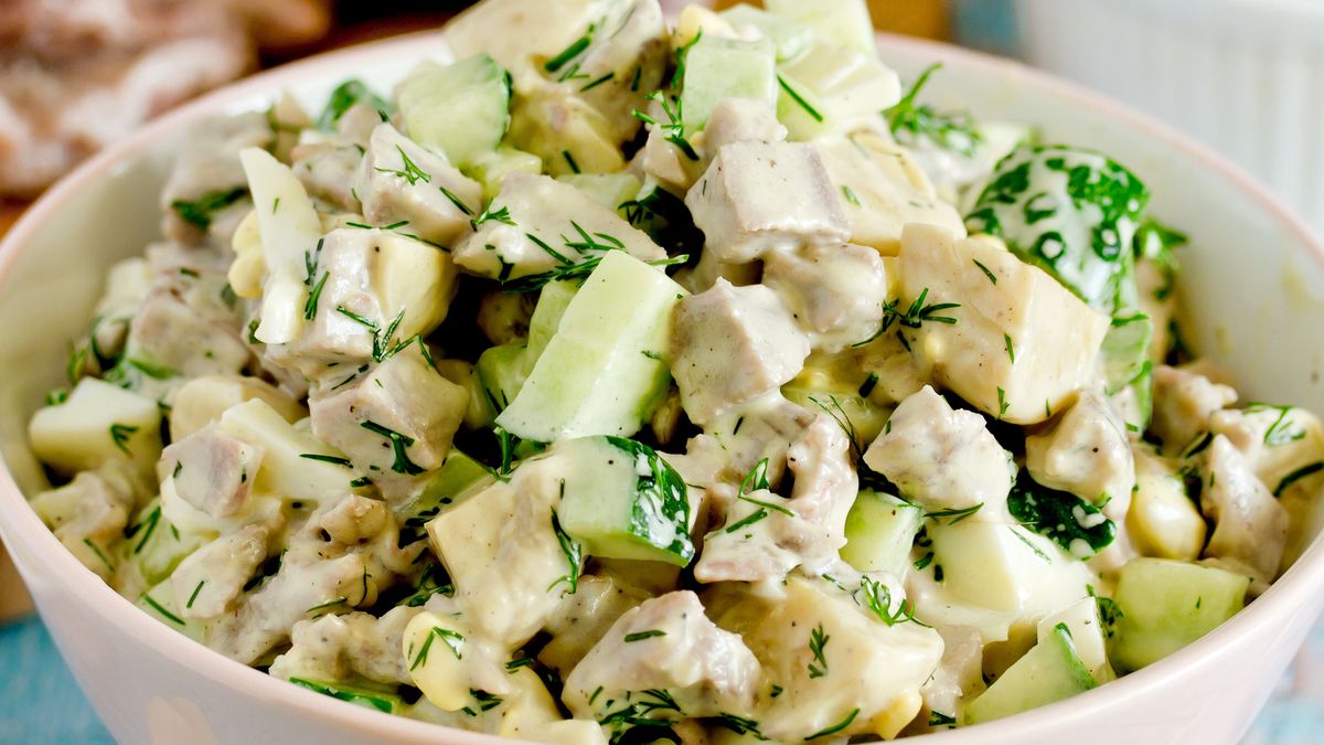 Sałatka z marynowanymi pieczarkami