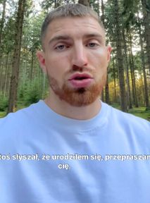 Machał banderowską flagą na Narodowym. Ukrainiec opublikował nagranie