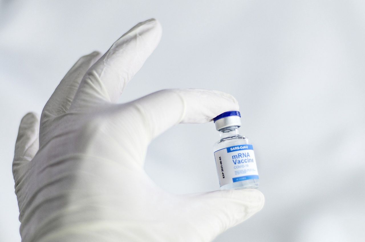 CDC weryfikuje skuteczność szczepionek na COVID-19