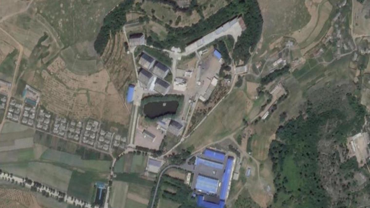 Na sfotografowanym terenie oficjalnie nie są prowadzone żadne badania naukowe 