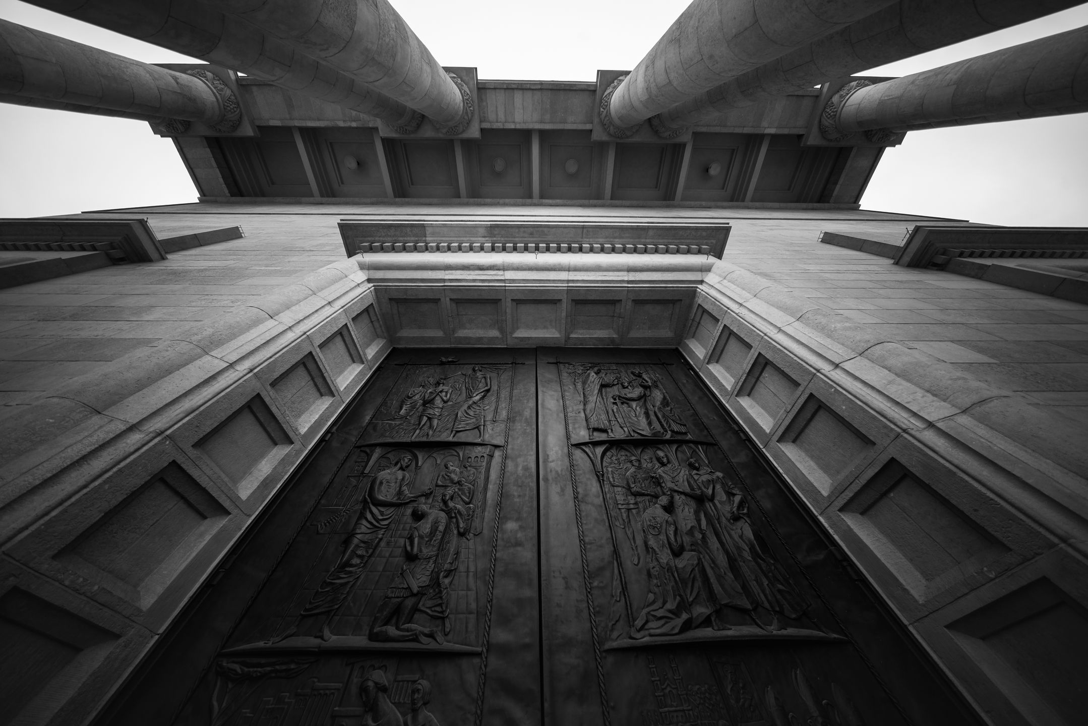 Voigtlander 10 mm f/5.6 Hyper Wide Heliar Aspherical - test spektakularnego hiperobiektywu 38