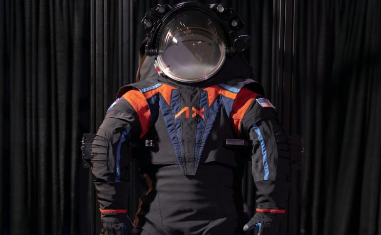 Nowe skafandry kosmiczne pod znakiem zapytania. Duże ryzyko opóźnień