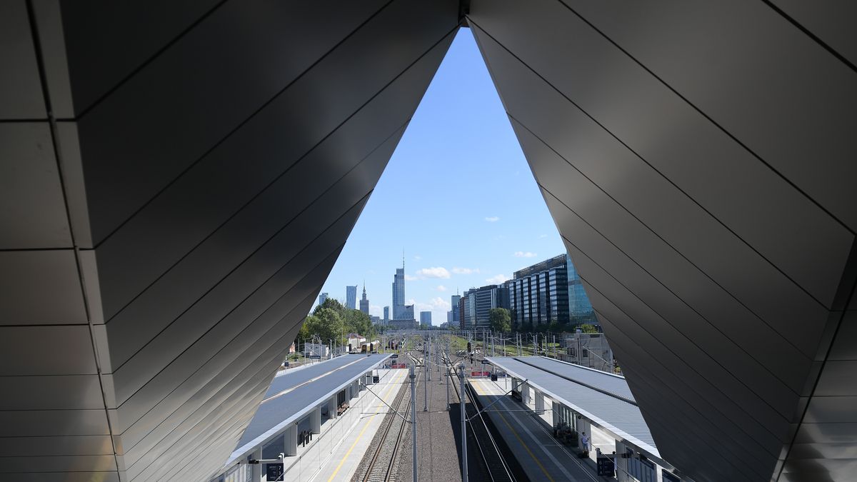 Dworzec PKP Warszawa Zachodnia
Warszawa, 11.08.2022. Dworzec PKP Warszawa Zachodnia, 11 bm. w Warszawie. (sko) PAP/Marcin Obara
Marcin Obara
briefing, dworzec, dworzec zachodni, PKP, warszawa zachodnia