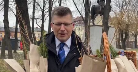 Marcin Warchoł bez maseczki. Minister zdrowia: nie ma to mojej akceptacji
