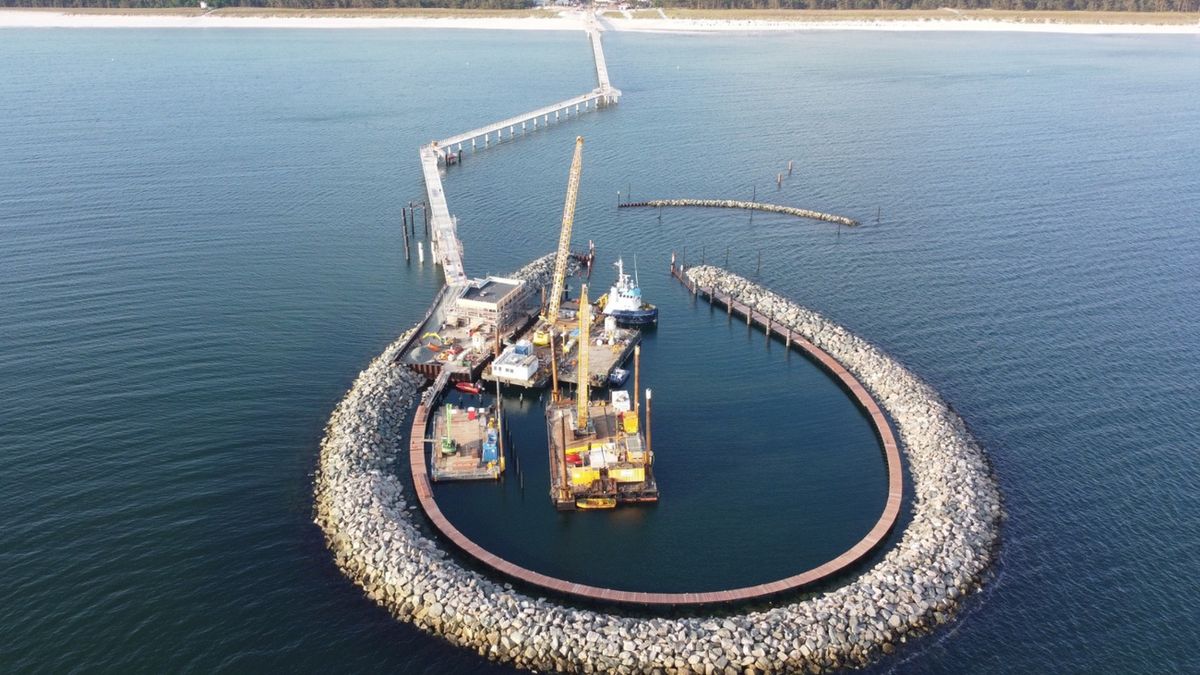 Nowe molo i port notują kolejne opóźnienia