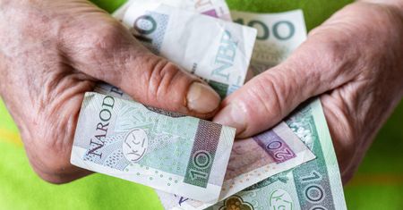 Masz czas do 25 sierpnia. Potem skarbówka może zmniejszyć emeryturę