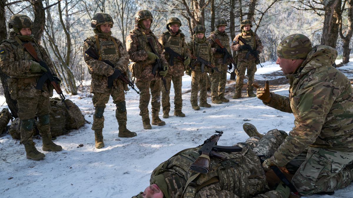 DONETSK REGION, UKRAINE - FEBRUARY 18: New recruits of the Ukrainian Armed Forces, all former convicts who served prison sentences before signing a contract, are training to apply a tourniquet on a wounded soldier on February 18, 2025 in Donetsk Region, Ukraine. They will be deployed to the frontline. U.S. and Russian officials begin negotiations on the war in Ukraine in Saudi Arabia, excluding Ukrainian and European representatives. The Donbas War began in April 2014 after a coup by Russia-backed mercenaries in the city of Donetsk and Sloviansk in eastern Ukraine. The confrontation between an expansionist Russia and Ukraine aspiring to consolidate its independence has laid waste to the Donbas and Russification has been brutally imposed on the six million mostly Russian-speaking inhabitants. (Photo by Pierre Crom/Getty Images)