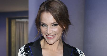 Anna Dereszowska nie poszła do kosmetyczki w trakcie pandemii koronawirusa. Paznokcie pomalował jej syn