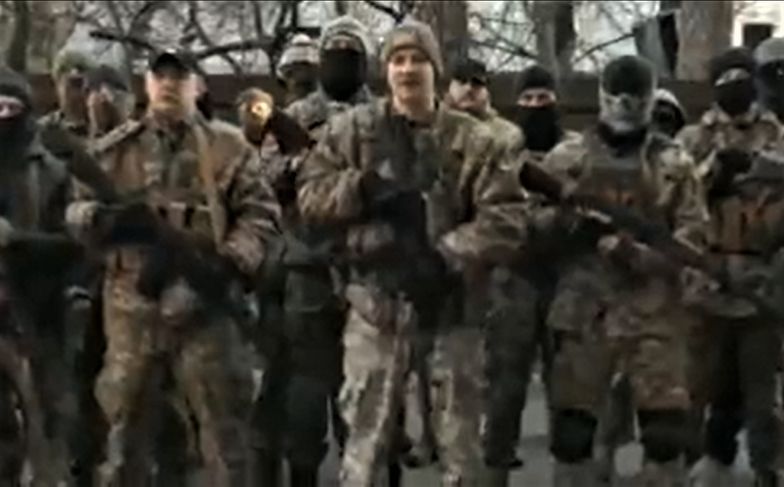 Białoruski batalion jedzie do Mariupola. "Masowo się przyłączają"