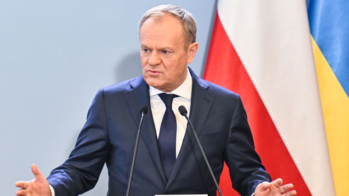 WARSAW, POLAND - MARCH 28: Poland's Prime Minister, Donald Tusk delivers a press statement together with Ukraine’s Prime Minister, Denys Shmyhal, (not pictured) after bilateral meetings at the Chancellery of Prime Minister on March 28, 2024 in Warsaw, Poland. High up on the meeting's agenda is the Polish farmers' protest and border blockade due to Ukrainian agricultural products. (Photo by Omar Marques/Getty Images)