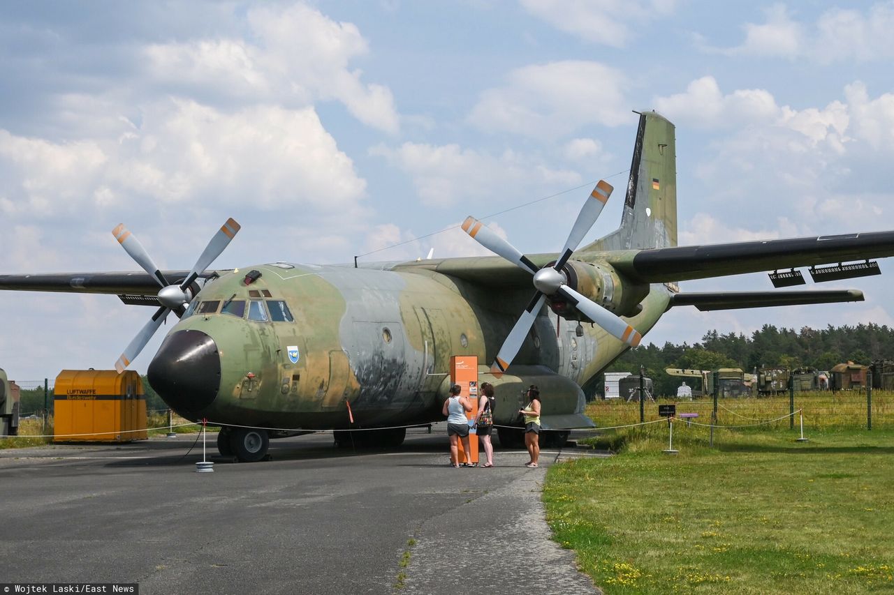 Muzeum Wojskowo-Historyczne Bundeswehry na lotnisku Gatow w Berlinie, zdjęcie ilustracyjne