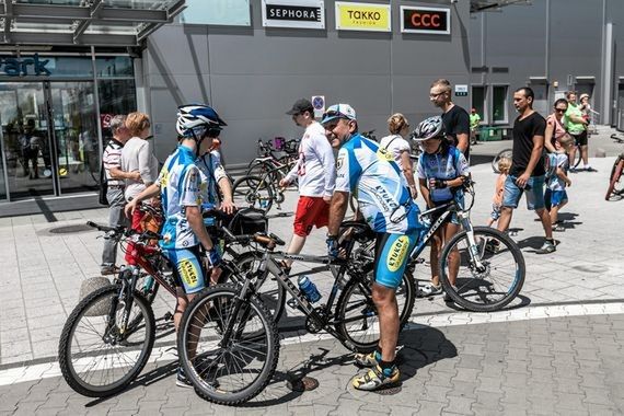 Ponad 2 tysiące rowerzystów wyjedzie w niedzielę na warszawskie drogi. Trasa Masy Powstańczej