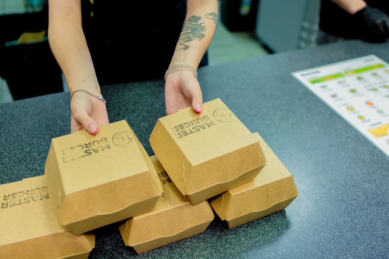 Nowa sieć fast food wchodzi do Polski. Pierwszy Master Burger otworzy się w stolicy