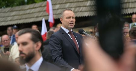 PiS dołuje, Nawrocki rośnie. Prof. Andrzej Nowak o sytuacji na prawicy i rozłamie