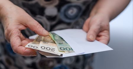 Niezrealizowane świadczenie z ZUS to szansa na uzyskanie pieniędzy po zmarłym