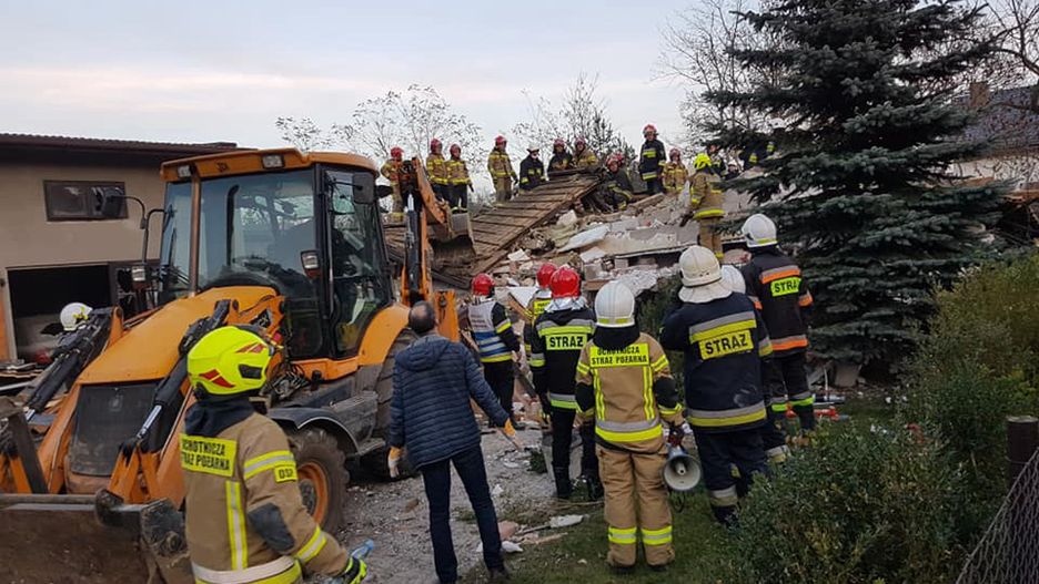 Włodzimierzów. Wybuch gazu w domu. Ludzie uwięzieni pod gruzami