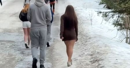 Szły na Morskie Oko. Tylko spójrzcie na ubiór
