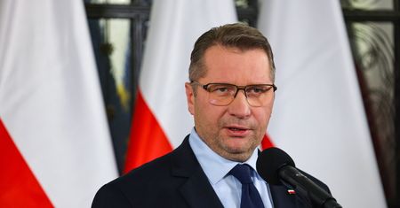 "Muszą się zapożyczać". Czarnek straszy prywatyzacją służby zdrowia