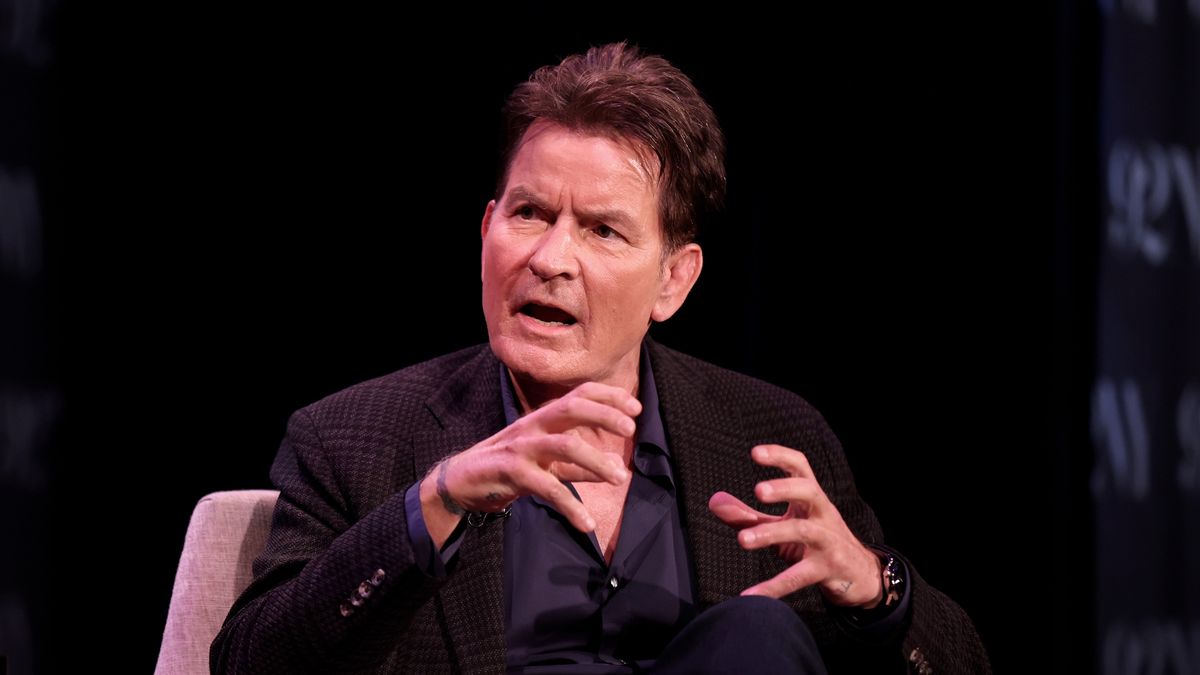 Charlie Sheen otwarcie opowiada o swoim uzależnieniu