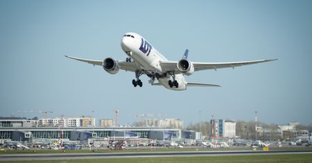 LOT ogłosił nową trasę. Dreamlinery polecą do kolejnego kraju w Azji