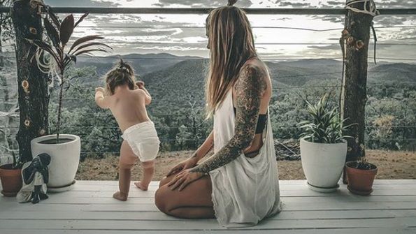 Zamiast życia w wielkim mieście, wybrali australijskie pustkowie