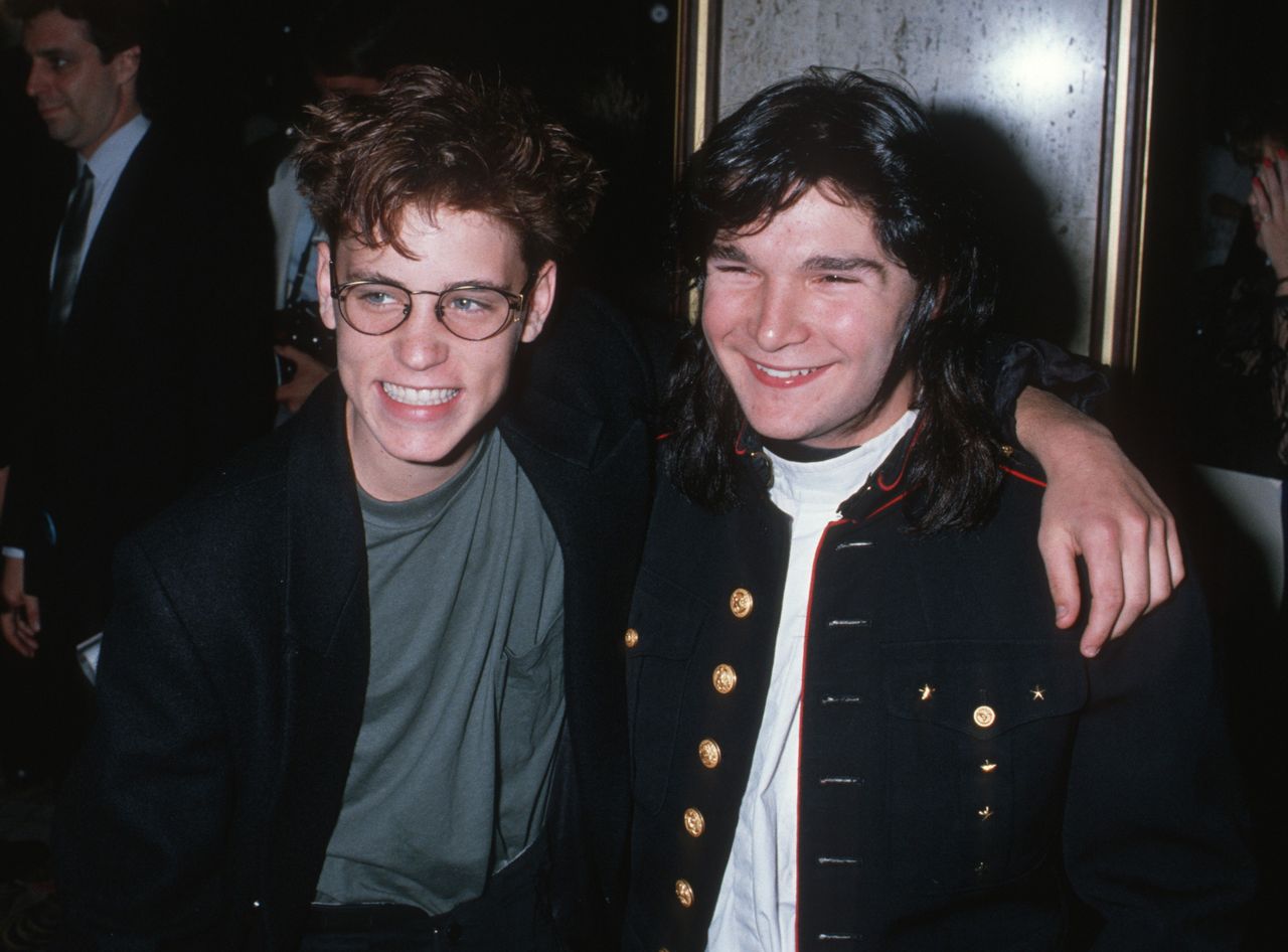 Corey Feldman oskarża Corey’ego Haima. Nowe zarzuty z planu filmu "Straceni chłopcy"