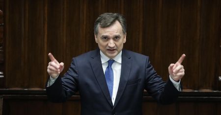 Zbigniew Ziobro stanie przed komisją śledczą. Znany już jest termin