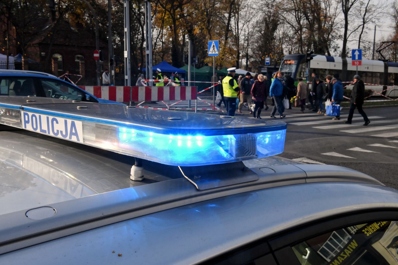 Cmentarze zamknięte. Podlasie. Policja kilka razy interweniowała / foto ilustracyjne