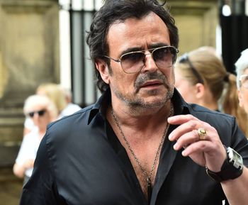 Został ojcem w wieku 19 lat. Bartosz Opania miał burzliwą młodość