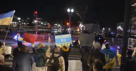 Tak wyglądała proukraińska demonstracja w USA. Protestowali przeciwko decyzji Trumpa