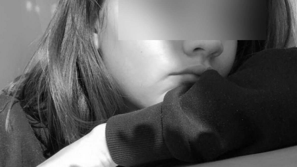 19-letnia Sandrę znaleziono martwą w londyńskim mieszkaniu. 